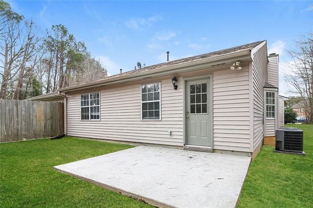 6432 River Park Drive, Riverdale, GA 30274