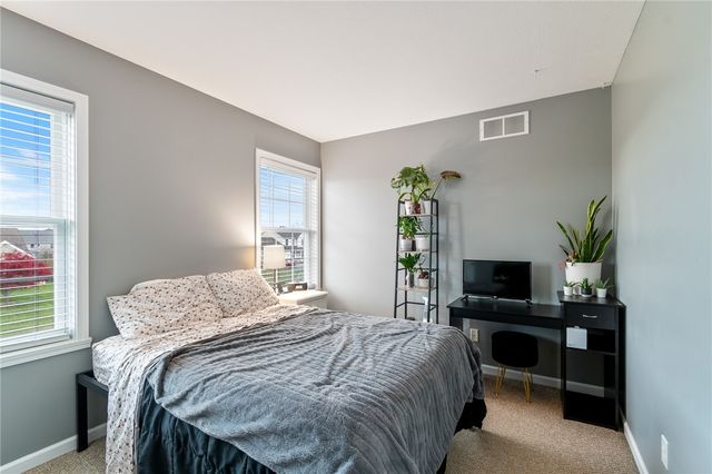 842 Bannerwood Drive, Webster, NY 14519