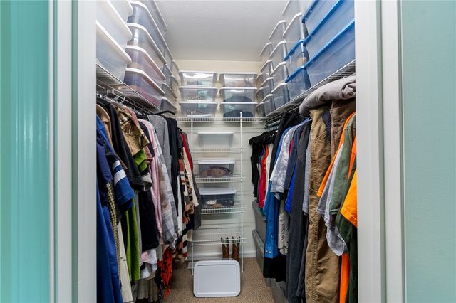 842 Bannerwood Drive, Webster, NY 14519