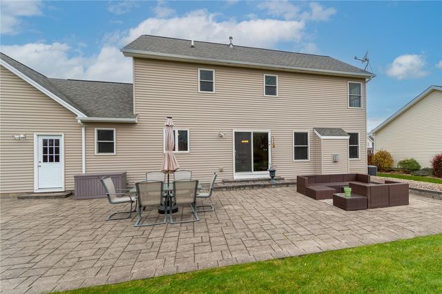 842 Bannerwood Drive, Webster, NY 14519