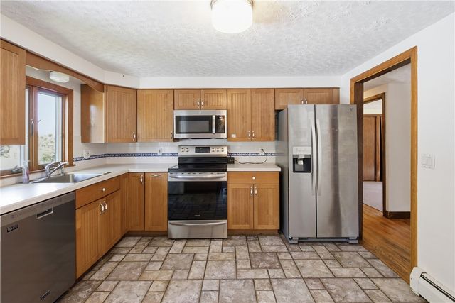 18 Continental Drive, Middletown, RI 02842