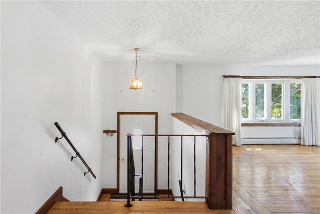 18 Continental Drive, Middletown, RI 02842