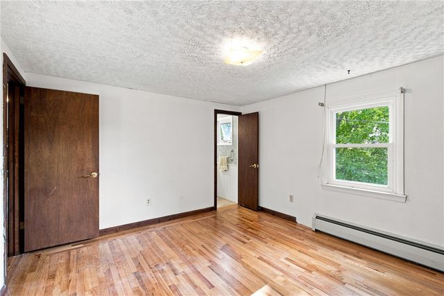 18 Continental Drive, Middletown, RI 02842