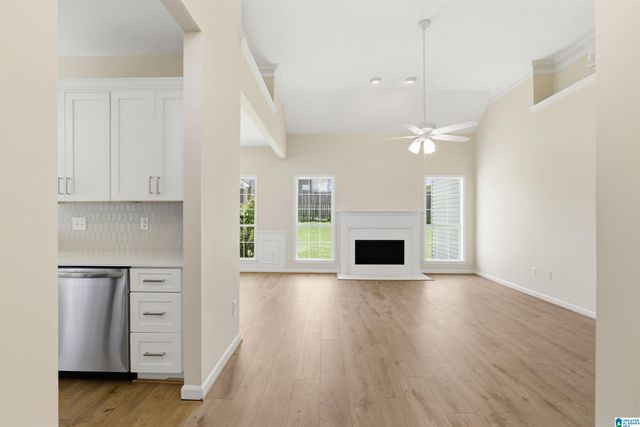 225 STONECREEK WAY, Helena, AL 35080