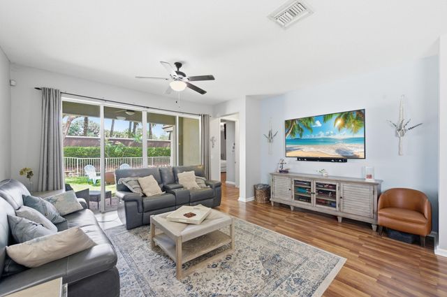 283 Mulberry Grove Road, West Palm Beach, FL 33411