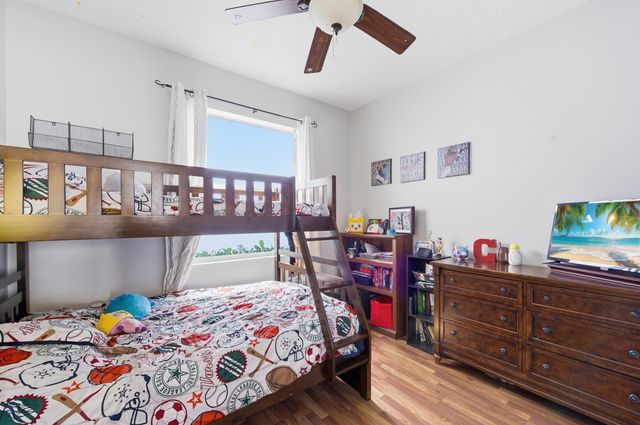 283 Mulberry Grove Road, West Palm Beach, FL 33411