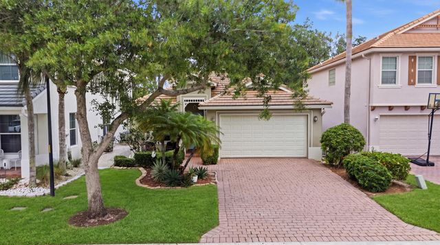 283 Mulberry Grove Road, West Palm Beach, FL 33411