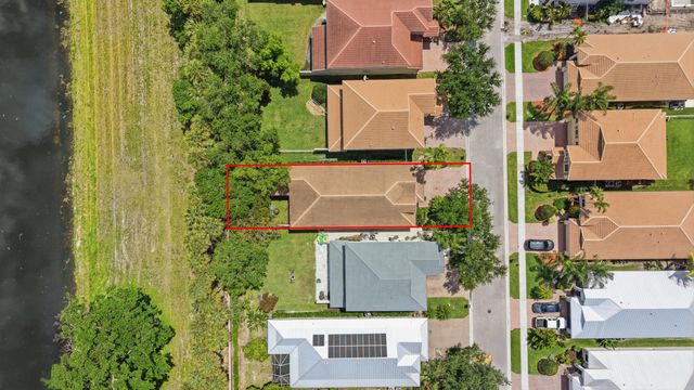 283 Mulberry Grove Road, West Palm Beach, FL 33411
