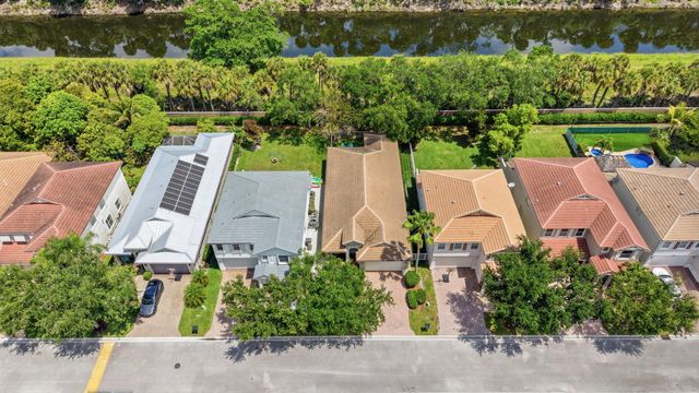 283 Mulberry Grove Road, West Palm Beach, FL 33411