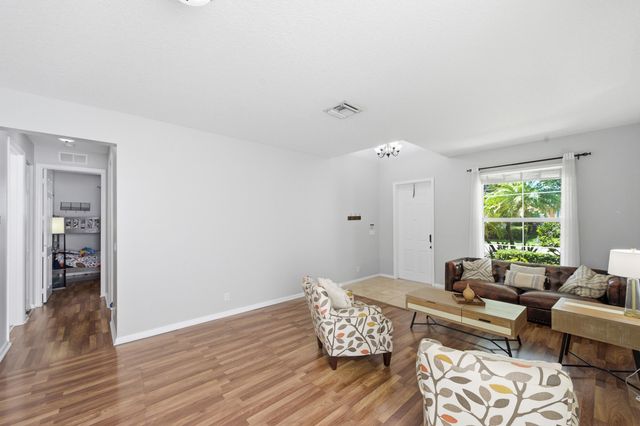 283 Mulberry Grove Road, West Palm Beach, FL 33411