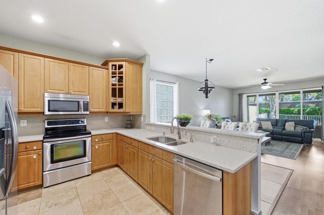 283 Mulberry Grove Road, West Palm Beach, FL 33411