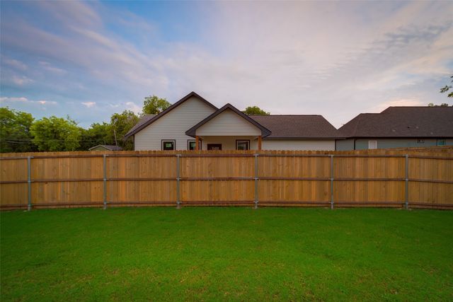 3709 Washington Street, Greenville, TX 75401