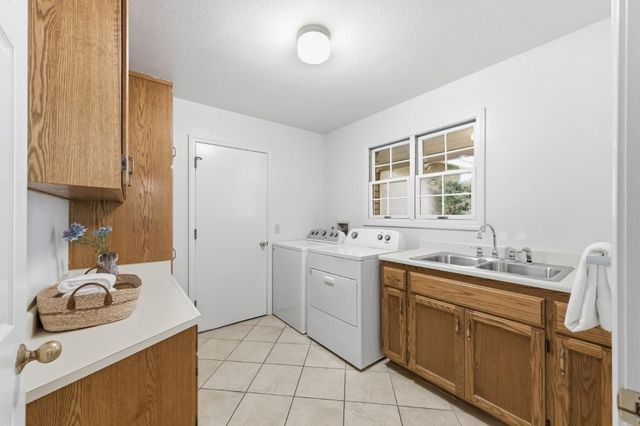 11915 Shadybrook Court, Saratoga, CA 95070