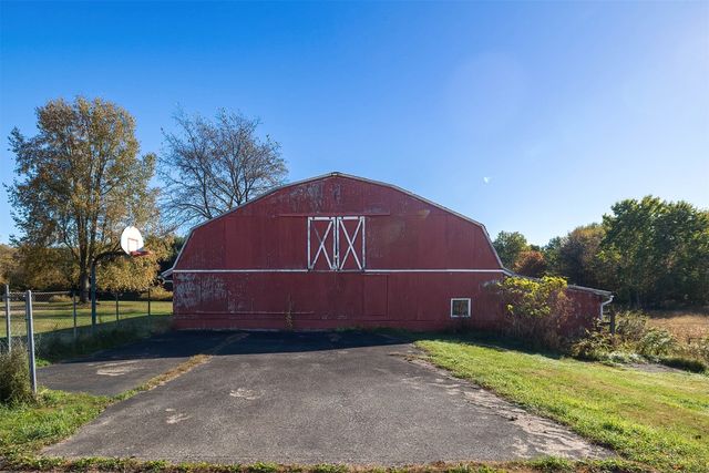 24994 DRAKES MILLS Road, Cambridge Springs, PA 16403