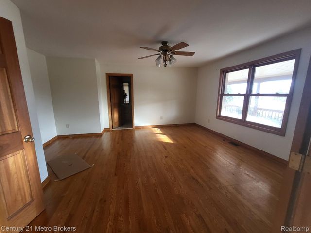 5180 Piersonville Road, Marathon Township, MI 48421