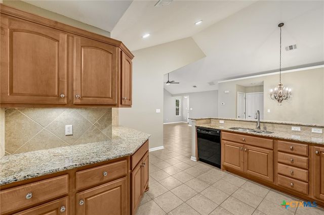30 Wildwood Drive 122, Georgetown, TX 78633