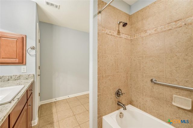 30 Wildwood Drive 122, Georgetown, TX 78633