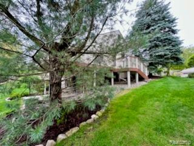4791 Roundtree Drive 1, Genoa Township, MI 48116