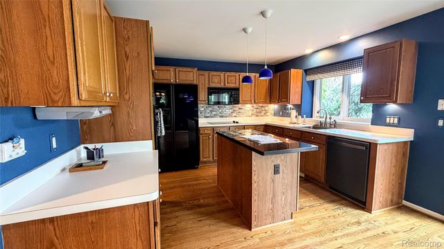 4791 Roundtree Drive 1, Genoa Township, MI 48116