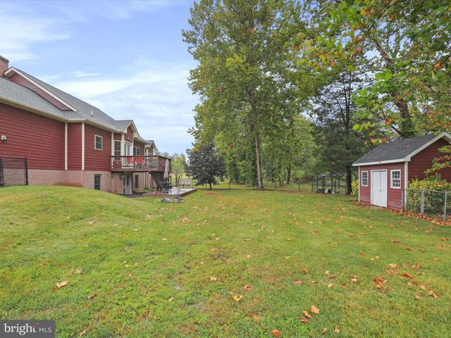 5708 STRASBURG RD, Strasburg, VA 22657