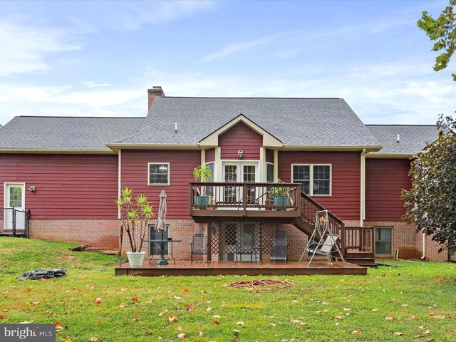 5708 STRASBURG RD, Strasburg, VA 22657