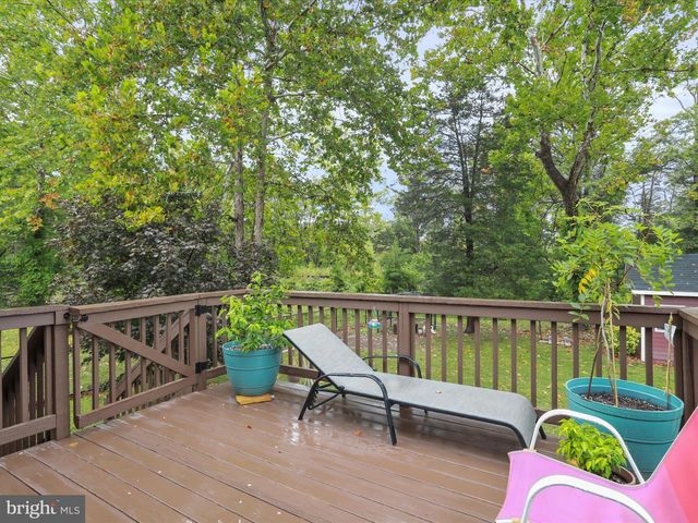 5708 STRASBURG RD, Strasburg, VA 22657