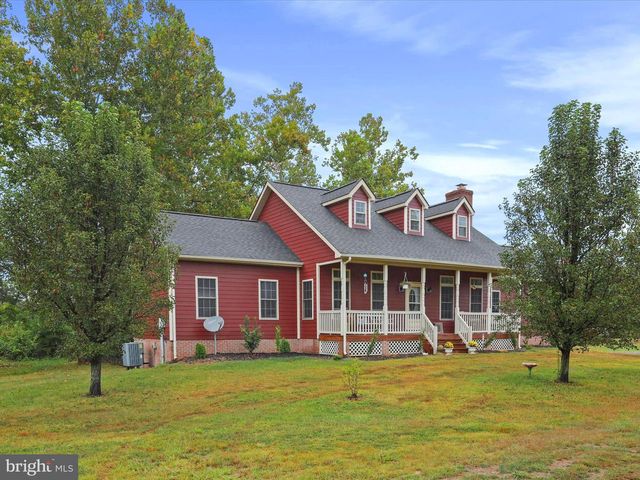5708 STRASBURG RD, Strasburg, VA 22657
