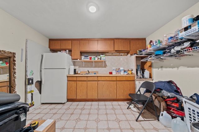 79 Johnson St, Lynn, MA 01902