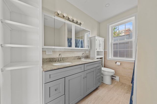79 Johnson St, Lynn, MA 01902