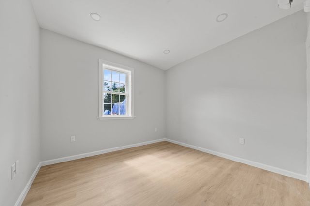 79 Johnson St, Lynn, MA 01902