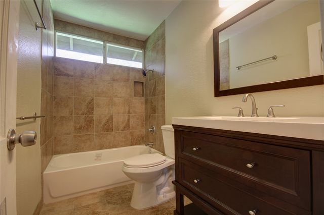 505 Roberts Street, Denton, TX 76209