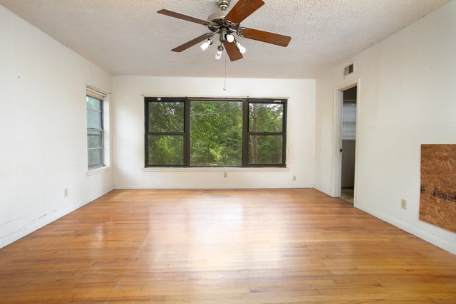 1032A Vz County Road 2309, Canton, TX 75103