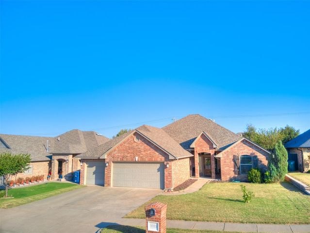 9009 NW 85th Street, Yukon, OK 73099