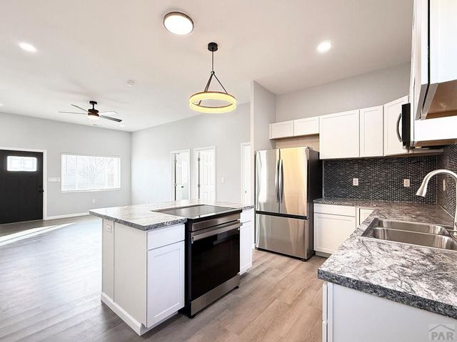 2200 Lewis Ave, Pueblo, CO 81003