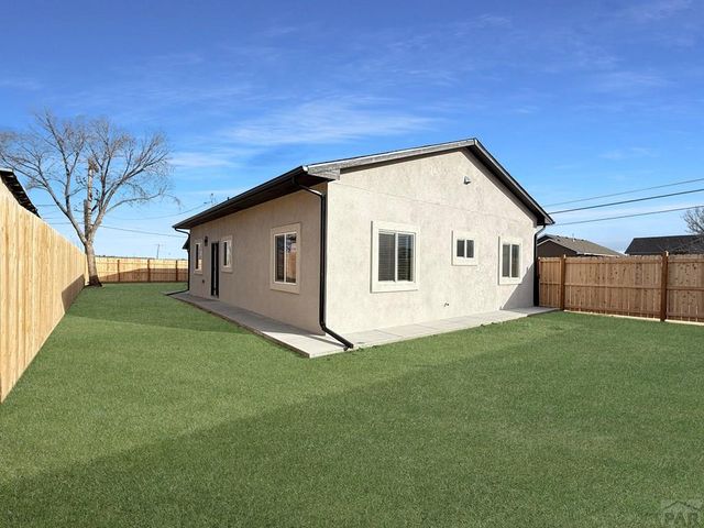 2200 Lewis Ave, Pueblo, CO 81003