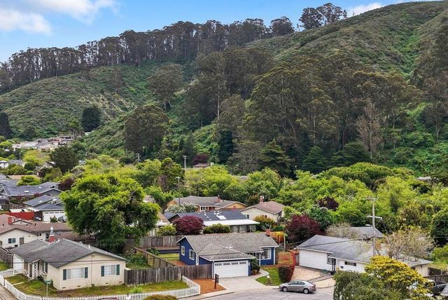 1336 Avila Court, Pacifica, CA 94044