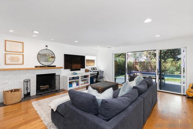 8238 Paseo Del Ocaso, La Jolla, CA 92037