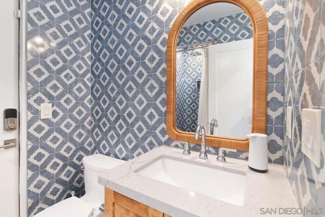 8238 Paseo Del Ocaso, La Jolla, CA 92037