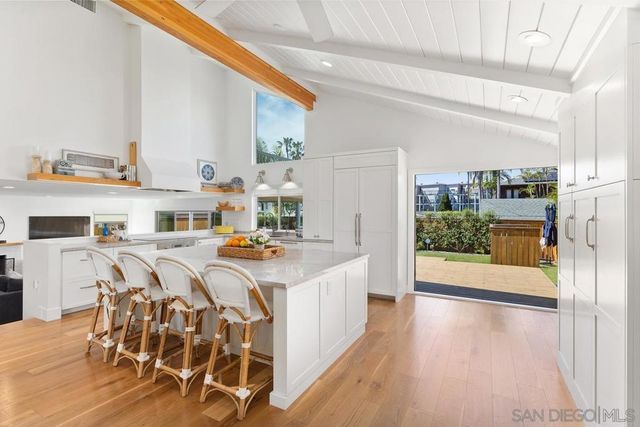 8238 Paseo Del Ocaso, La Jolla, CA 92037