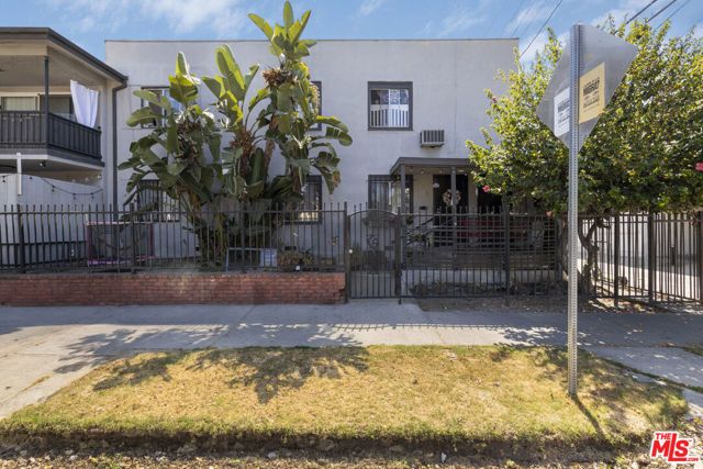 1014 N El Centro Avenue, Los Angeles, CA 90038