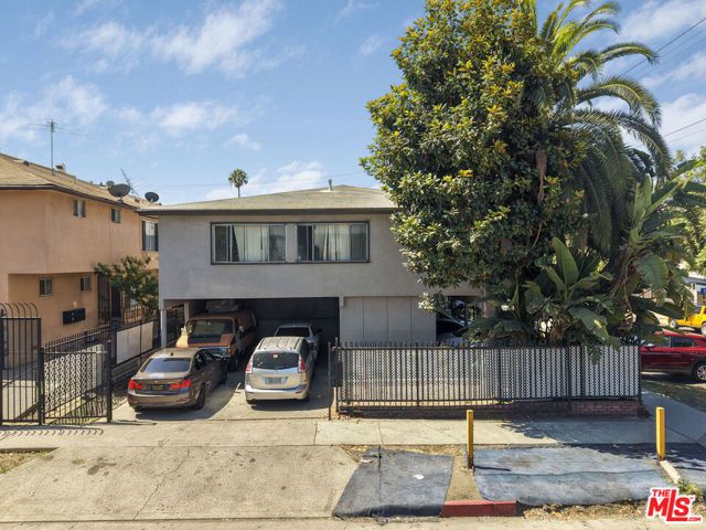 1014 N El Centro Avenue, Los Angeles, CA 90038