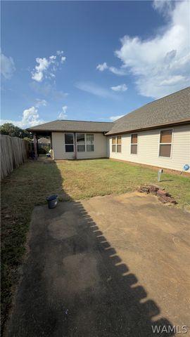 16391 Cherokee Bend, Moundville, AL 35474