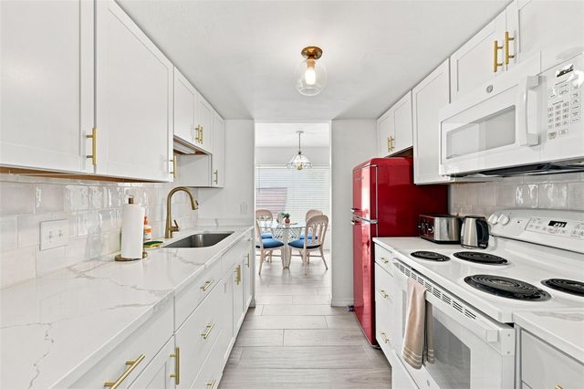 4215 E BAY DRIVE 1403, Clearwater, FL 33764