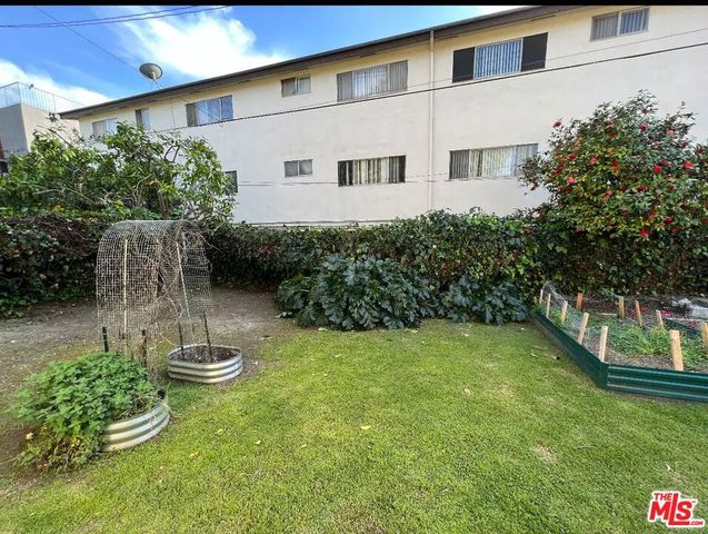 1172 Ruberta Avenue, Glendale, CA 91201