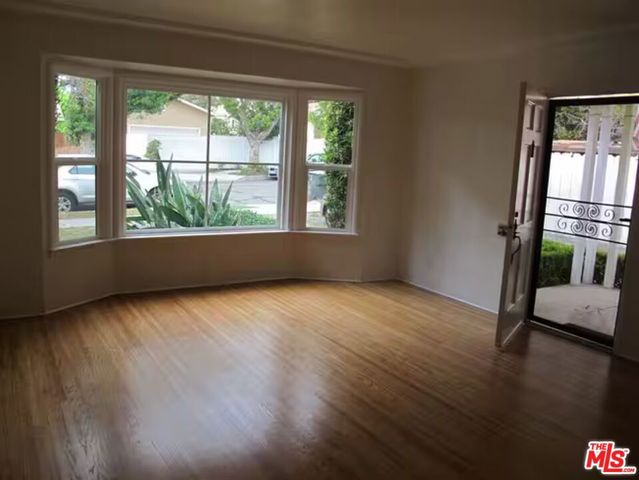 1172 Ruberta Avenue, Glendale, CA 91201