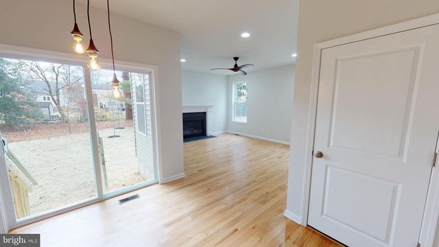 11 HEMPSTEAD RD, Hamilton, NJ 08610