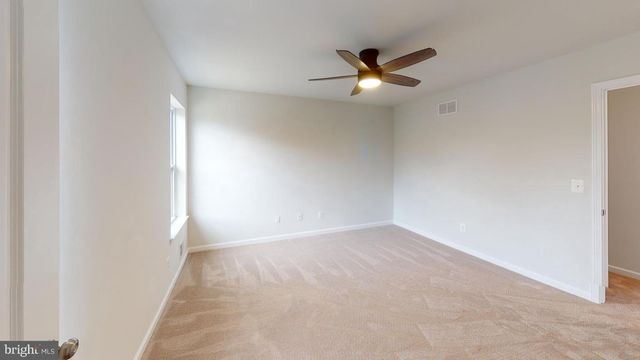 11 HEMPSTEAD RD, Hamilton, NJ 08610