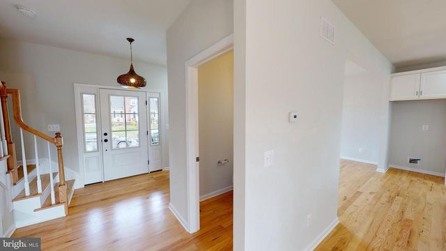 11 HEMPSTEAD RD, Hamilton, NJ 08610