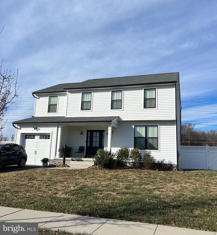 11 HEMPSTEAD RD, Hamilton, NJ 08610