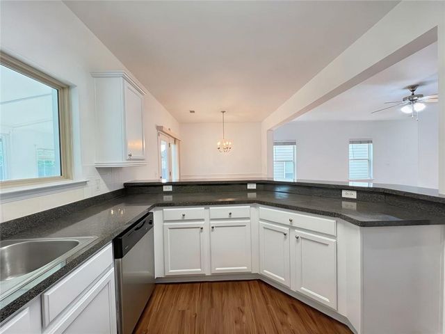 2565 Arnold Mill Road, Lawrenceville, GA 30044